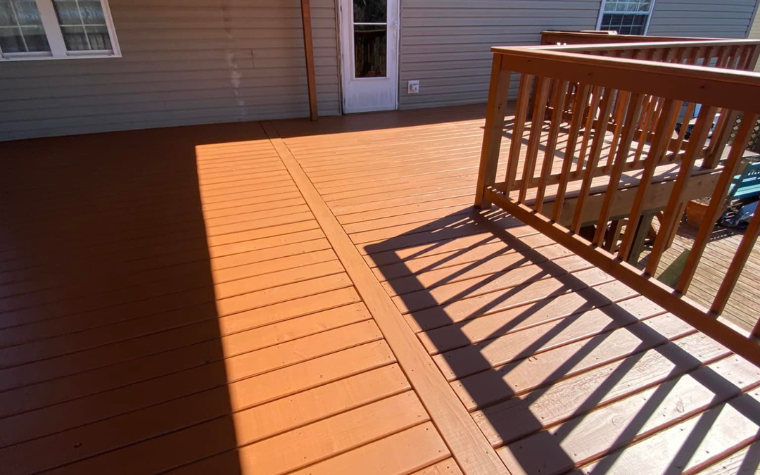What’s the Best Way to Prep a Fence for Painting?